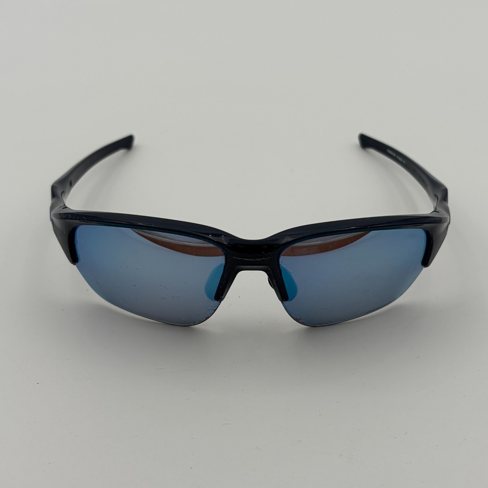 Oakley Sunglasses Polarized OO9363-0764 FLAK BETA Blue Outdoors Scratches